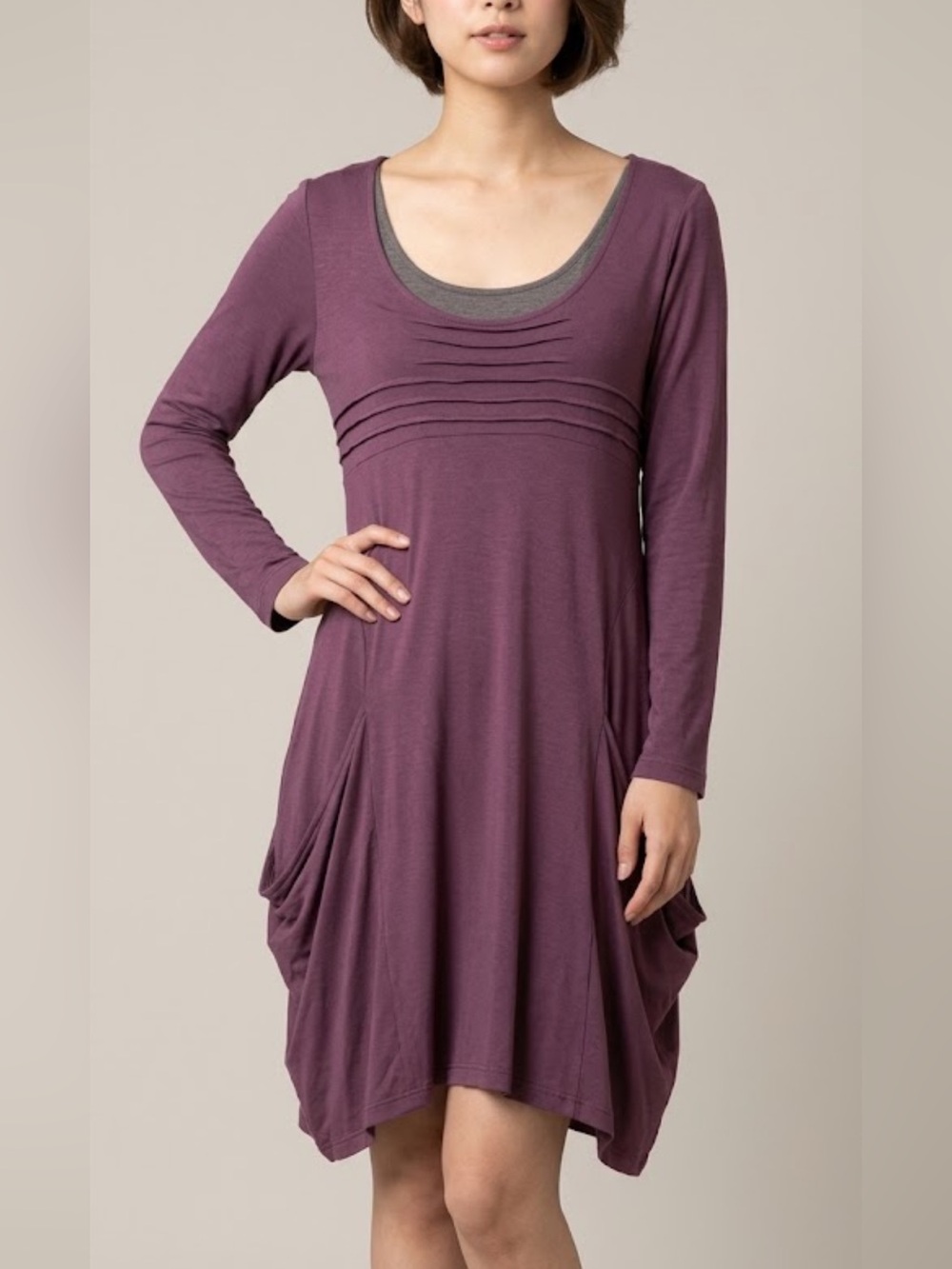 🎀🐠Kosmika dress eggplant purple gray medium long sleeves scoop neck jersey